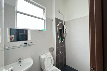 Austin Residence @Taman Mount Austin