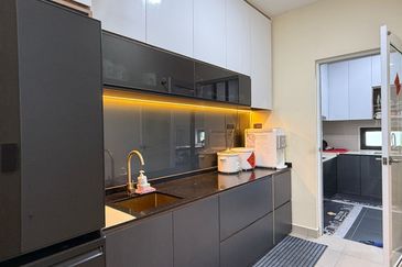 Iconia Garden Residence @ Taman Impian Emas