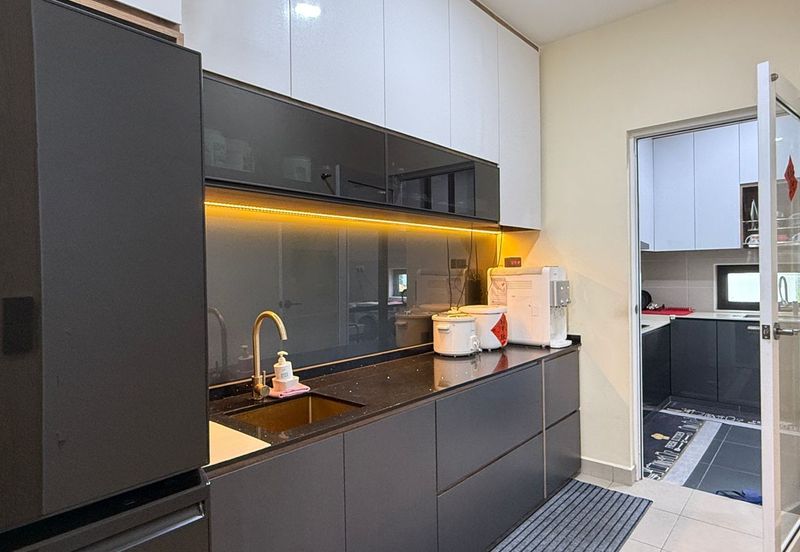 Iconia Garden Residence @ Taman Impian Emas