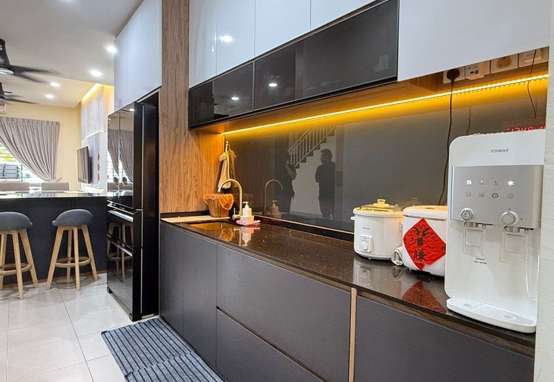 Iconia Garden Residence @ Taman Impian Emas