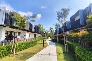 Senibong Cove Waterway Residences