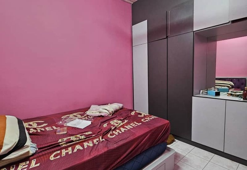 Taman Sutera Perling