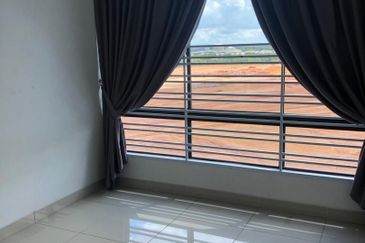 Seri Austin Luxury Apartment