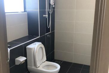 Seri Austin Luxury Apartment