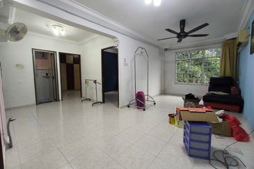 Sri Lanang Flat (Rumah Pangsa Sri Lanang)