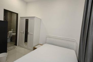 Taman Perling Condo FOR SALE