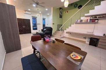 Austin Residence @Taman Mount Austin