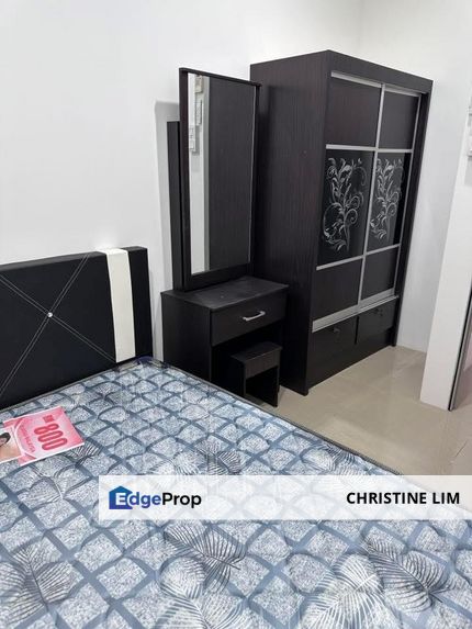 Town Area Walking Distance to CIQ , Johor, Johor Bahru