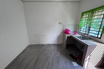 Pasir Gudang Low Cost House RM318k