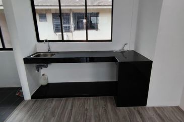 Flat Taman Ungku Tun Aminah