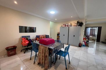 Aloha Tower Condominium