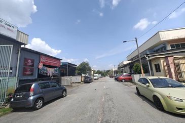 Jalan Kempas Link Factory