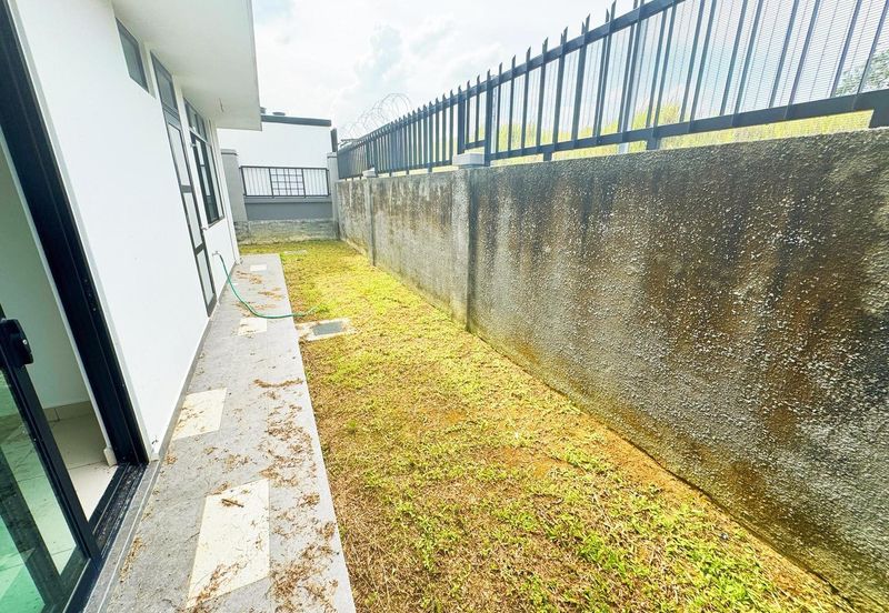 Sutera Double Storey Semi D Bare Condition 