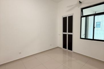 IOI Bandar Putra Kulai Sonatia Park Home Brand New Unit For Rent