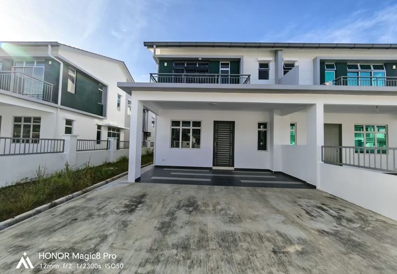 Clover @ Taman Pulai Mutiara 2