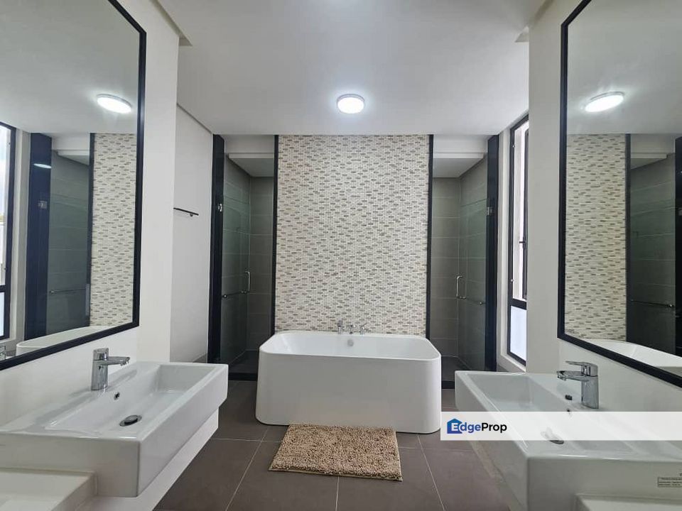 FOR RENT / 出租 🌟 🏡 Avira Medini 📍 Jalan Medini Timur, 79250 Iskandar Puteri, Johor, Nusajaya