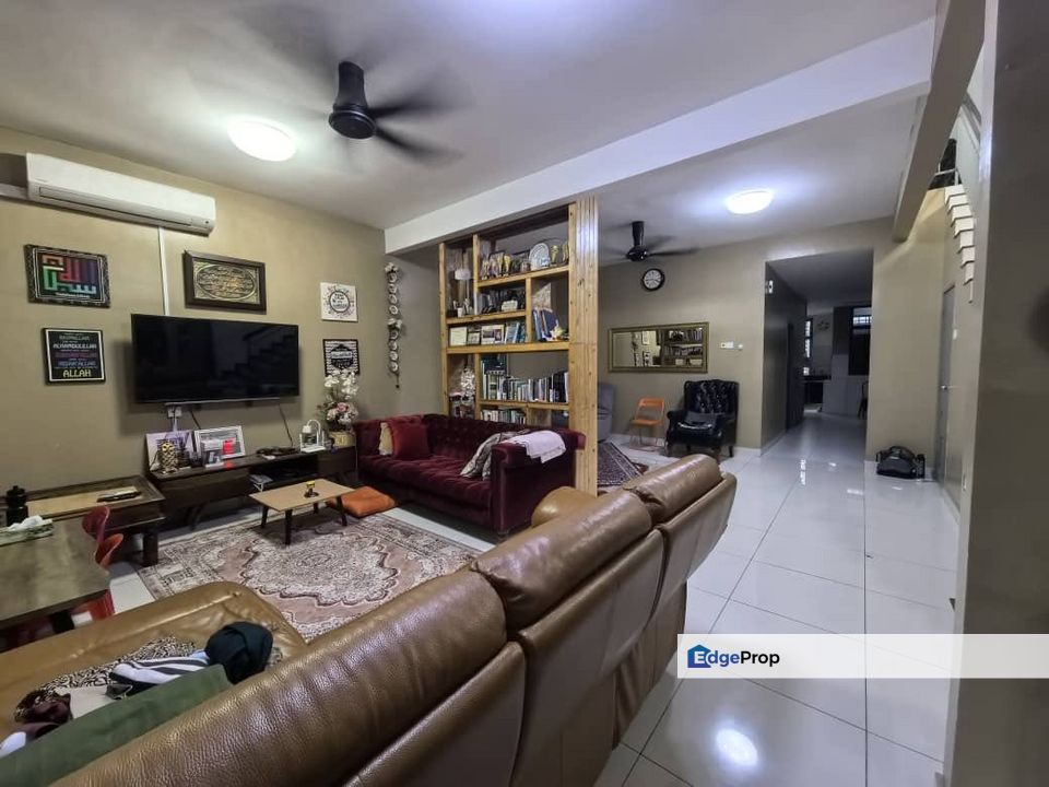 Mutiara Rini 真正“买了直接住”的好屋！ 🔥 已装修｜Gated & Guarded｜无遮挡视野 👉 Bumi Lot（可卖 Non-Bumi）｜家庭自住首选 🌟 WTS | FOR SALE 🌟 🏡 Rini Residence @ Mutiara Rini, Johor, Skudai