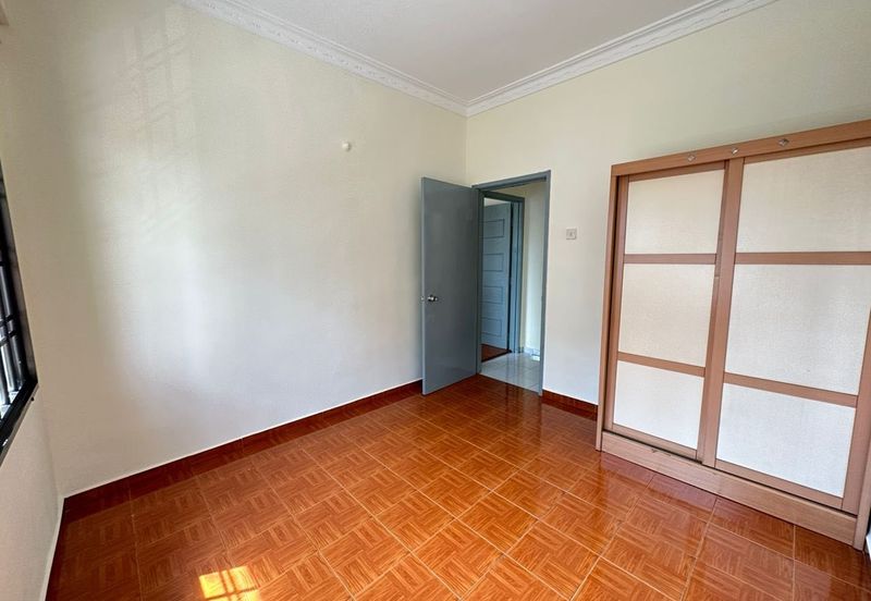 Sri Kenari Apartment