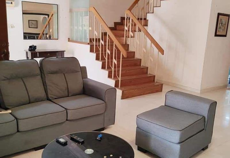 Taman Pelangi, Plentong