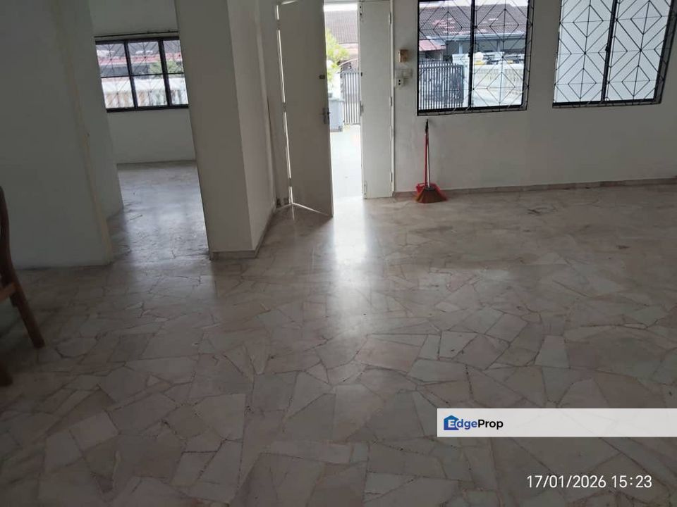 FOR RENT｜出租 📍 Jalan Teratai, Taman Johor Jaya 💰 Monthly Rental｜月租：RM1,900, Johor, Pasir Gudang