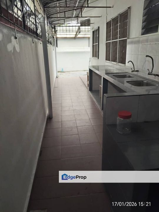 FOR RENT｜出租 📍 Jalan Teratai, Taman Johor Jaya 💰 Monthly Rental｜月租：RM1,900, Johor, Pasir Gudang