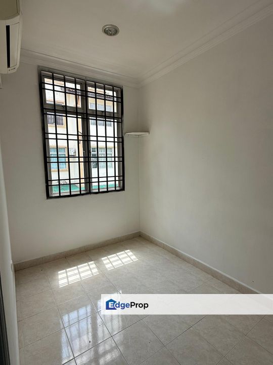 For Sale | 出售 Nusa Villa 2-Storey Townhouse (Penthouse), Johor, Nusajaya