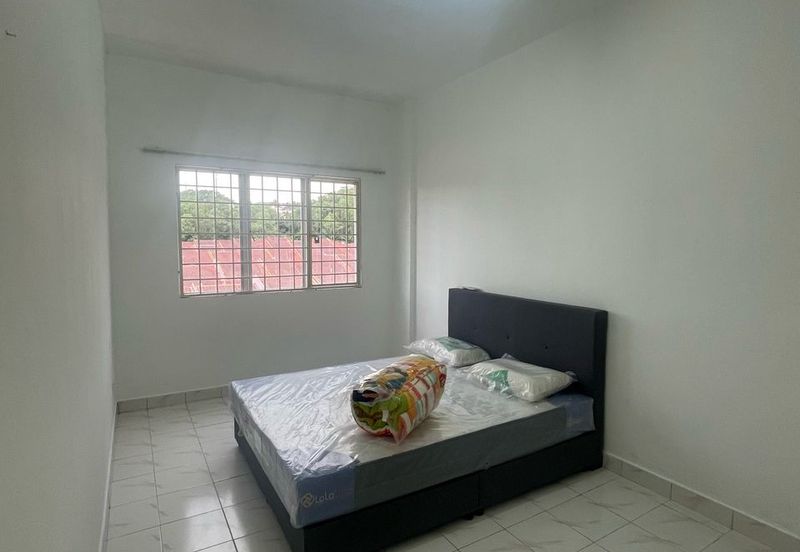 Vista Hatamas Apartment