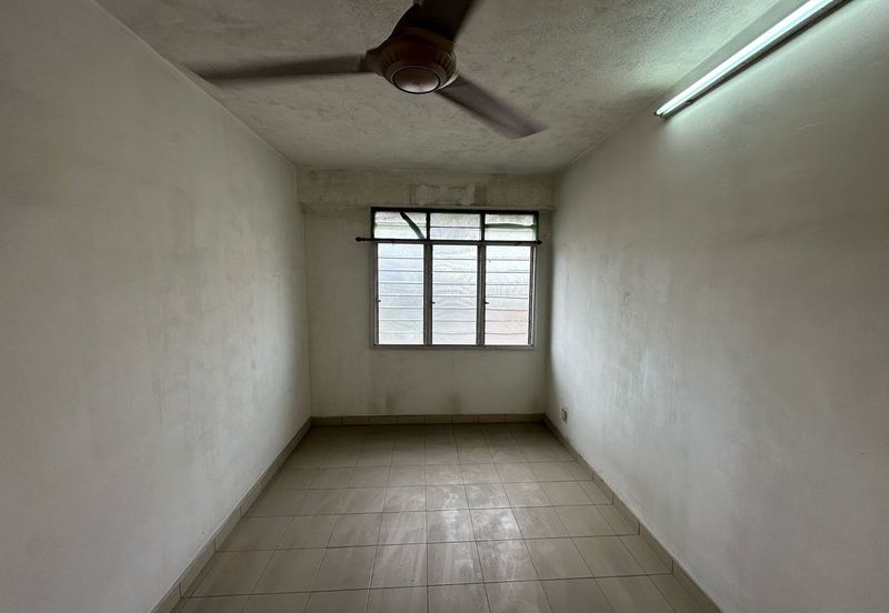 Apartment Taman Castlefield