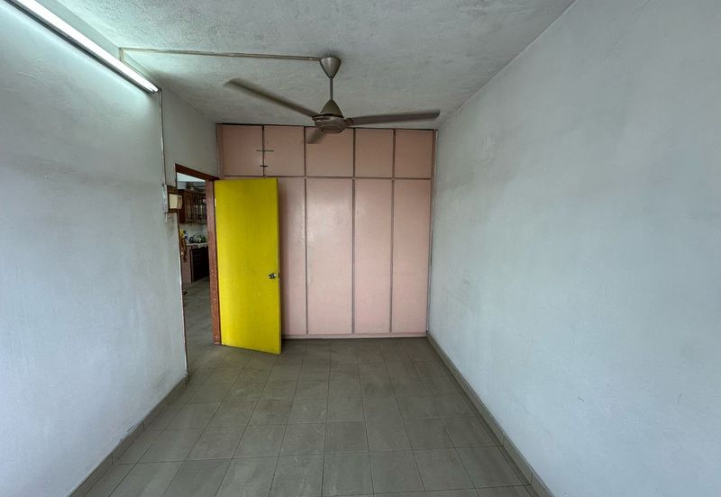 Apartment Taman Castlefield