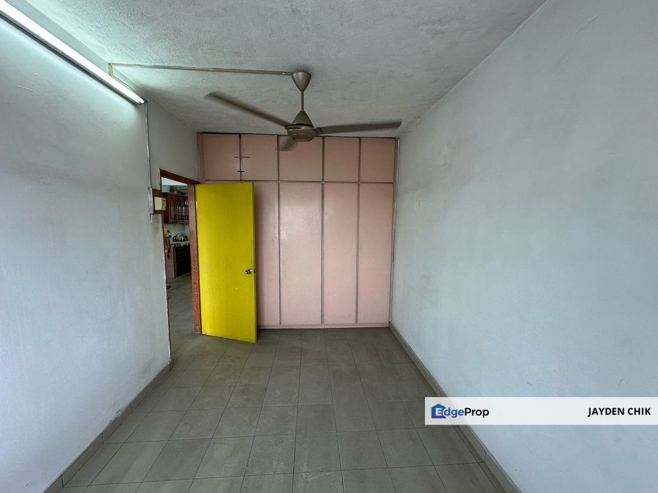 Castlefield Apartment Walk Up Third Floor at Sri Petaling, Kuala Lumpur, Sungai Besi