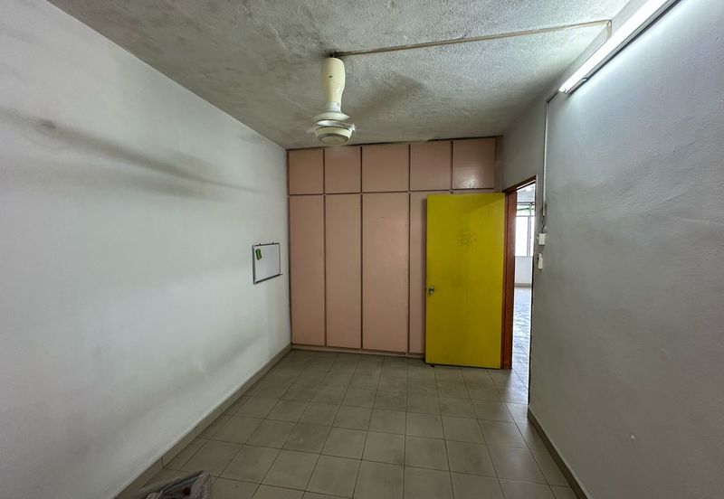 Apartment Taman Castlefield