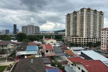 Apartment Taman Castlefield