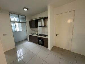 Midfields 1 Condo At Sungai Besi, 2 Car Park, Big foyer, Below Market ...