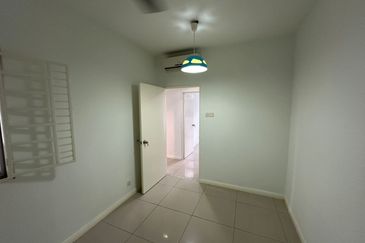 Midfields Condominium