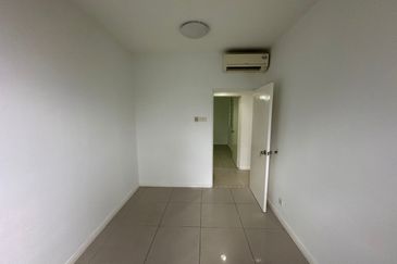 Midfields Condominium