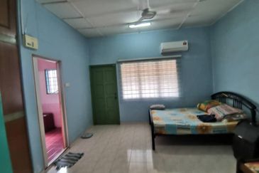 SL 6, Bandar Sungai Long