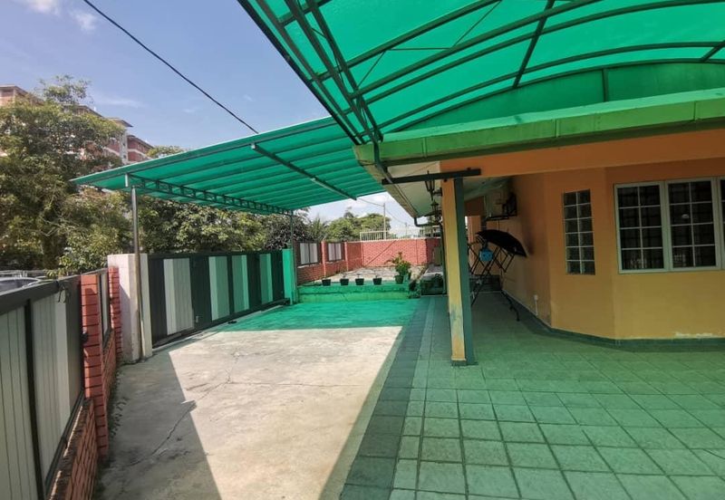 SL 6, Bandar Sungai Long