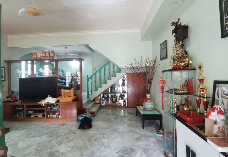 SL 6, Bandar Sungai Long