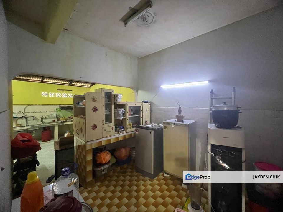 2 Storey House @ Taman Cempaka Ampang, Walking Distance To LRT Cempaka, Selangor, Ampang