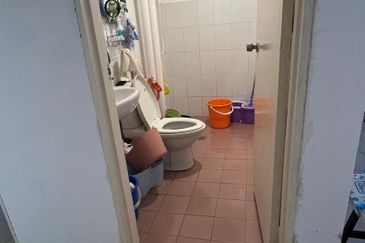 Pangsapuri Bayu Suria (Summerfields Apartments)