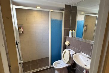 Midfields Condominium