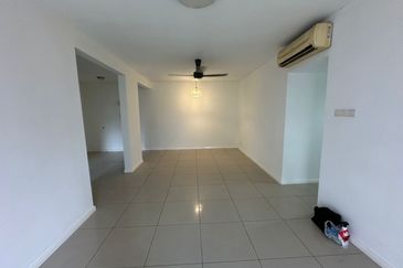 Midfields Condominium