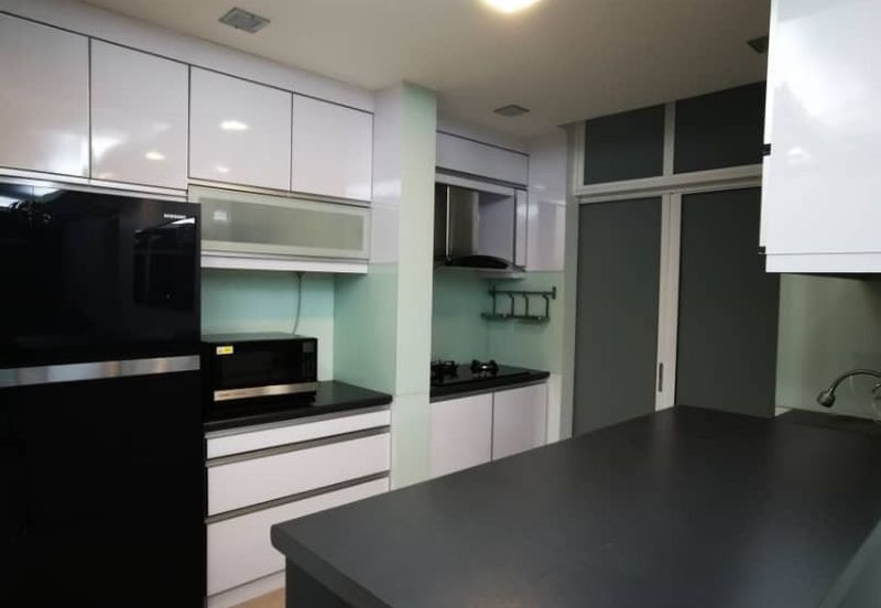 Midfields Condominium