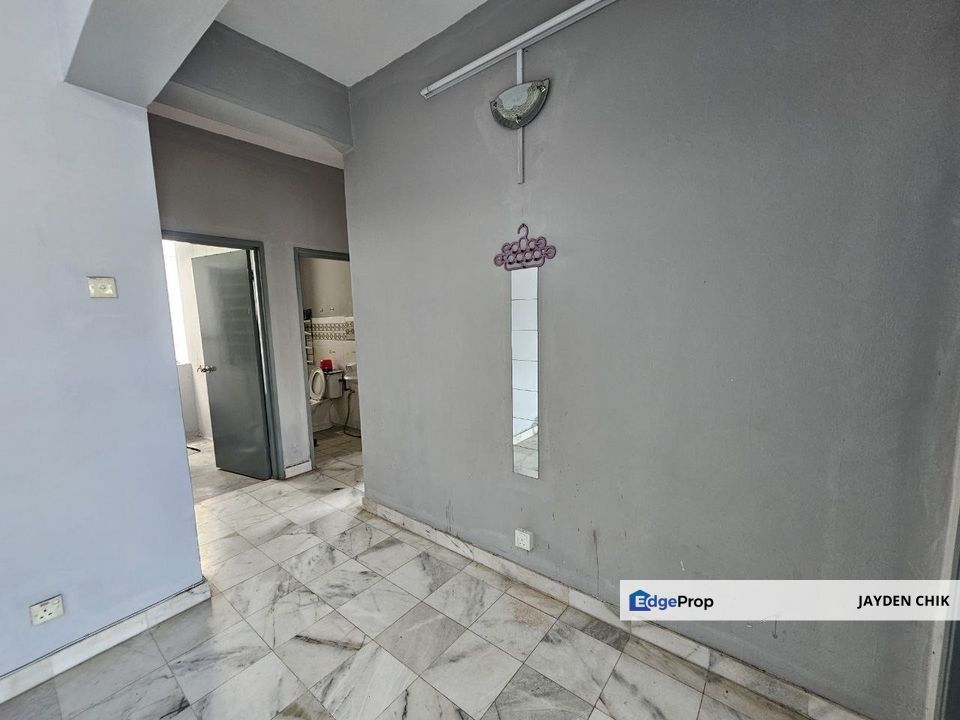 Pandan Puteri Condo At Pandan Indah, Short Walk To LRT Cempaka, Kuala Lumpur, Pandan Indah