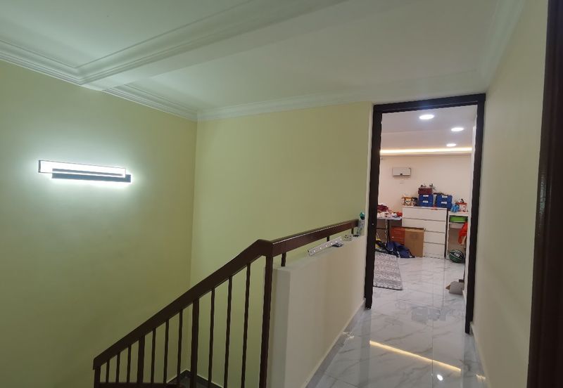 Double Storey House At Sri Petaling