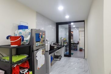 Double Storey House At Sri Petaling