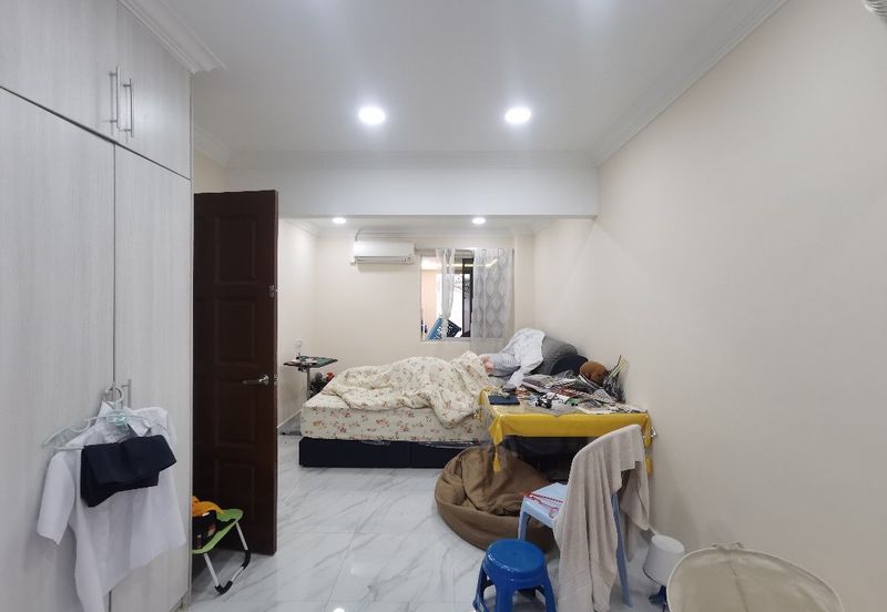 Double Storey House At Sri Petaling