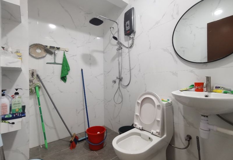 Double Storey House At Sri Petaling