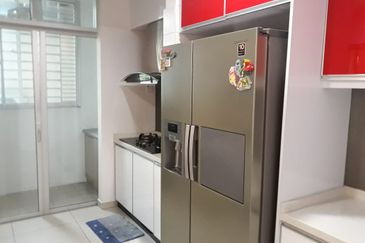 Midfields Condominium