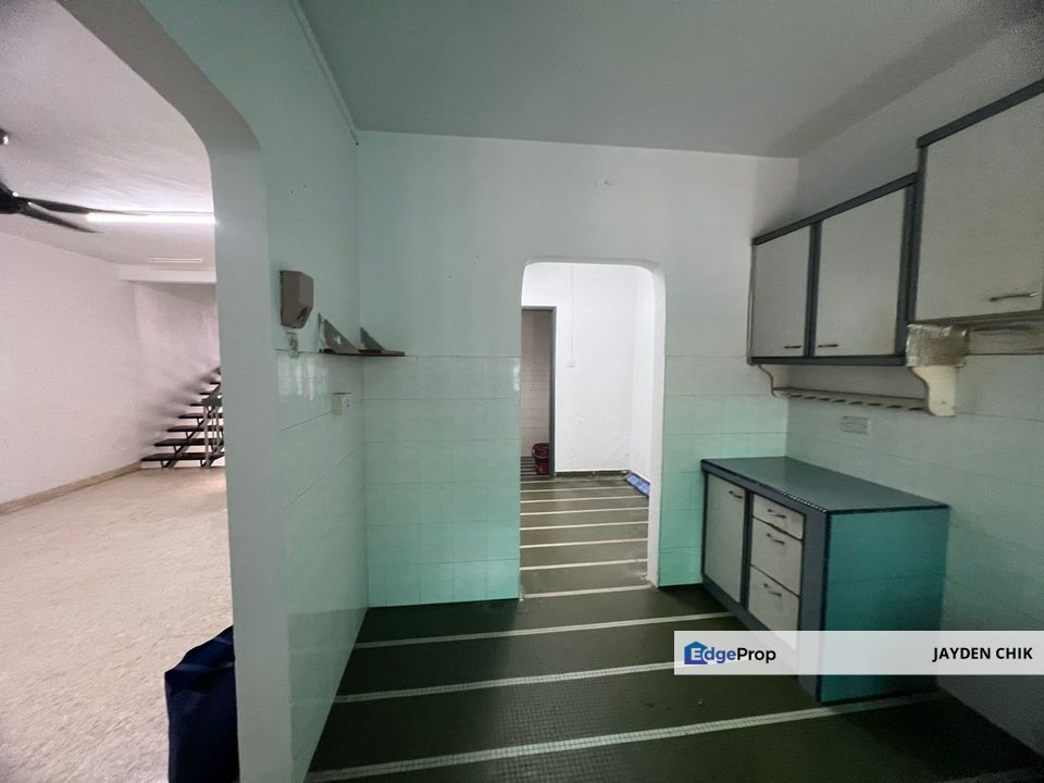 2 Storey Terrace House At Taman Seputeh, Kuala Lumpur, Seputeh